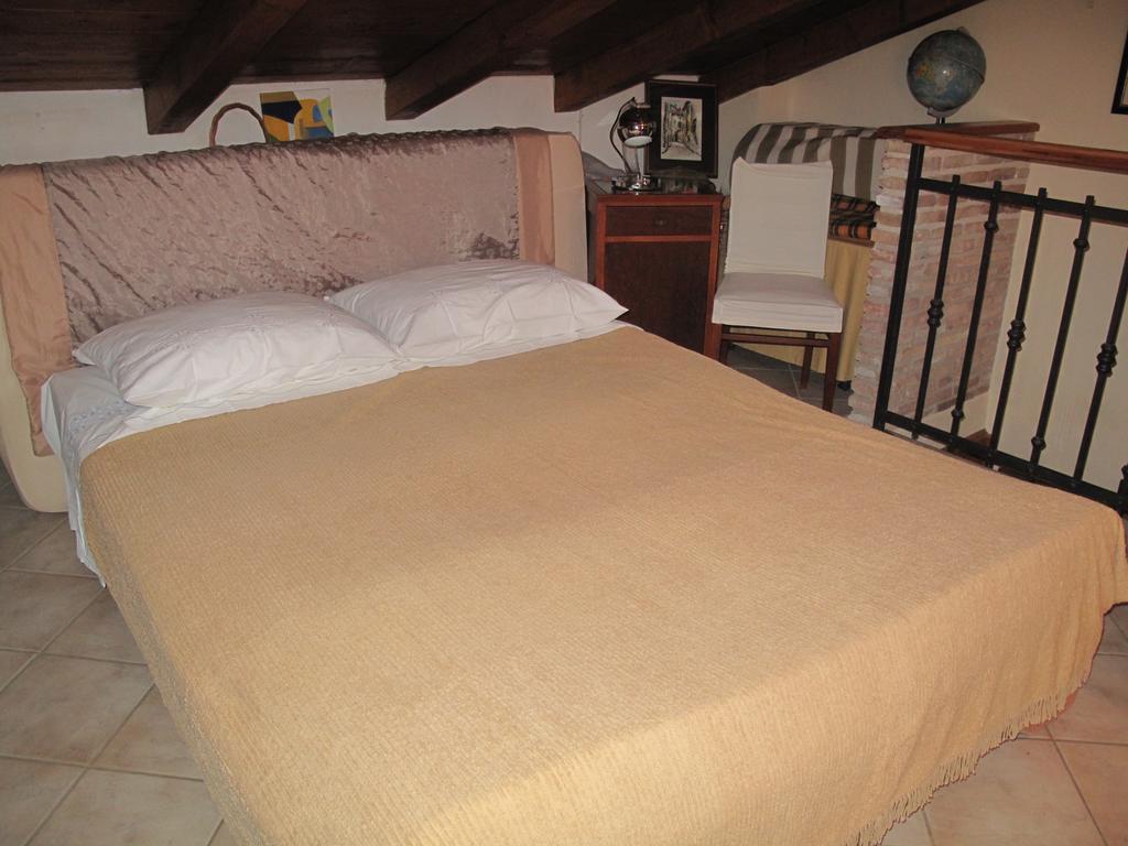 La Calletta Rovinj Rum bild